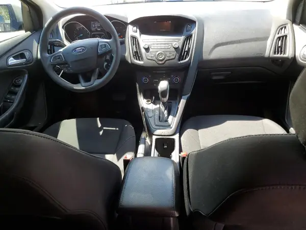 1FADP3FEXJL266584 2018 FORD FOCUS - Image 8