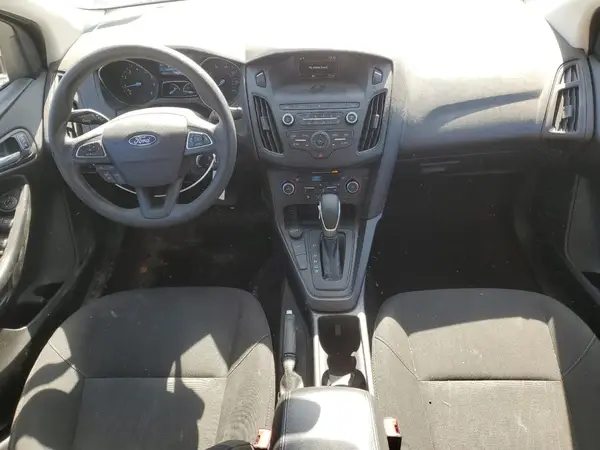1FADP3FEXJL268867 2018 FORD FOCUS - Image 8