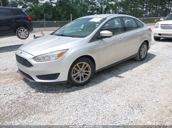 1FADP3FEXJL281652 2018 FORD FOCUS - Image 2