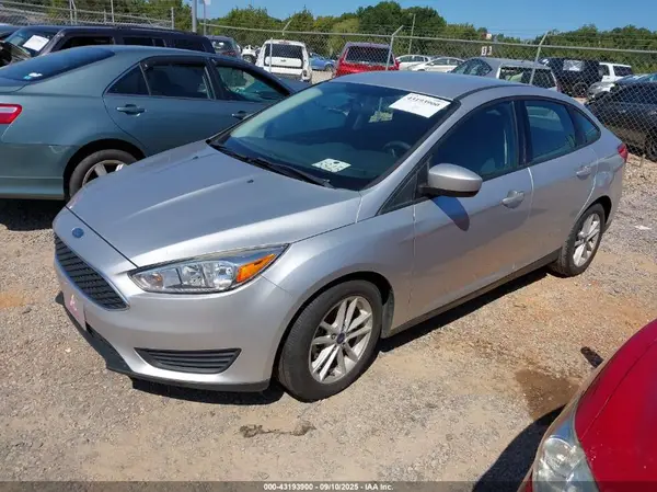 1FADP3FEXJL284616 2018 FORD FOCUS - Image 2