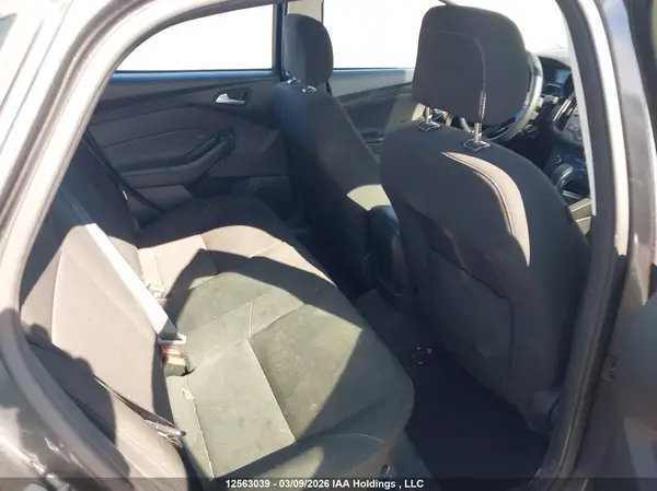 1FADP3FEXJL305612 2018 FORD FOCUS - Image 8