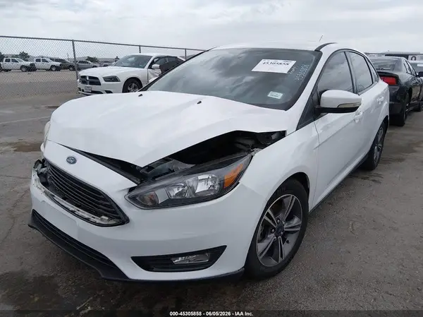 1FADP3FEXJL312544 2018 FORD FOCUS - Image 2