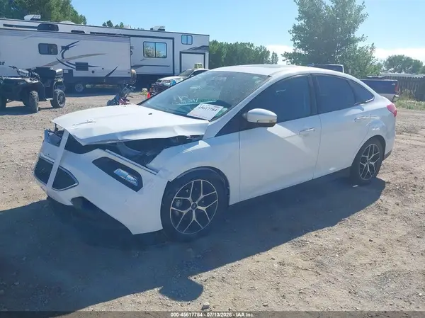 1FADP3H20HL223322 2017 FORD FOCUS - Image 2