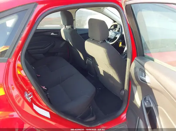 1FADP3H20HL231985 2017 FORD FOCUS - Image 8