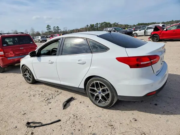 1FADP3H20HL232117 2017 FORD FOCUS - Image 2