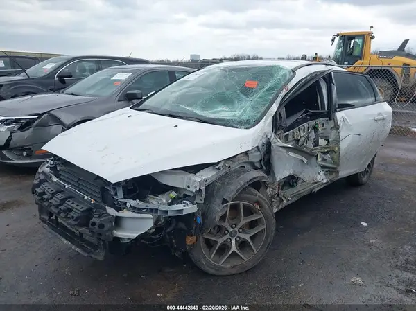 1FADP3H20HL239164 2017 FORD FOCUS - Image 2