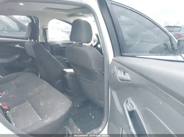 1FADP3H20HL239164 2017 FORD FOCUS - Image 8