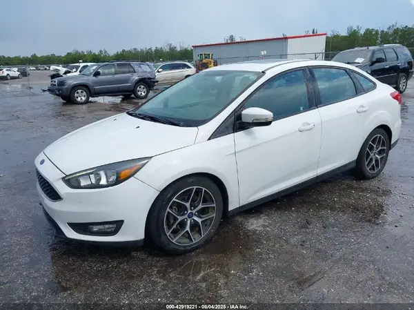 1FADP3H20HL249175 2017 FORD FOCUS - Image 2