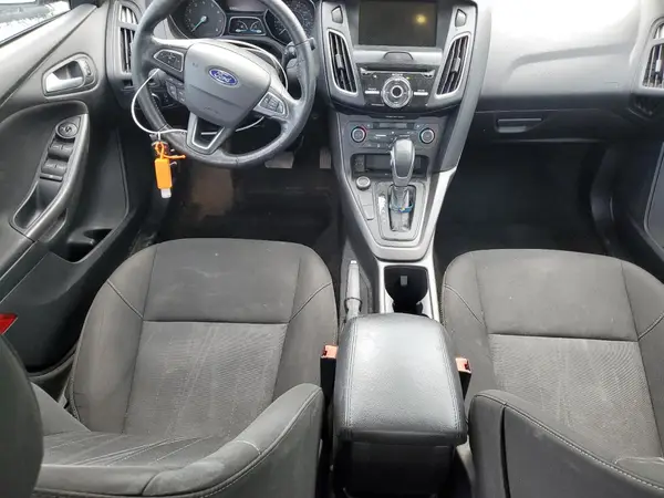 1FADP3H20HL275579 2017 FORD FOCUS - Image 8