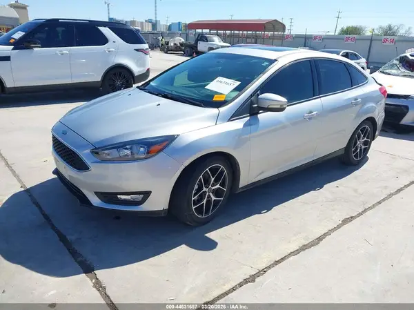1FADP3H20HL313666 2017 FORD FOCUS - Image 2