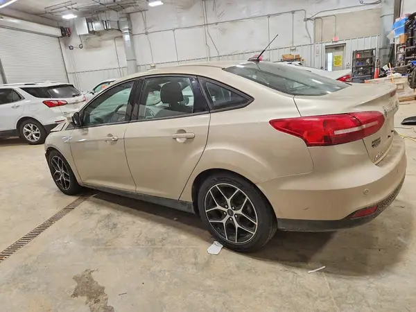 1FADP3H20HL317796 2017 FORD FOCUS - Image 2