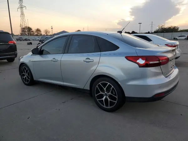 1FADP3H20HL328748 2017 FORD FOCUS - Image 2