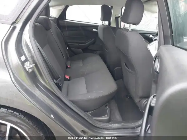 1FADP3H20HL331875 2017 FORD FOCUS - Image 8