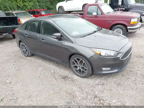 1FADP3H20JL200919 2018 FORD FOCUS - Image 1