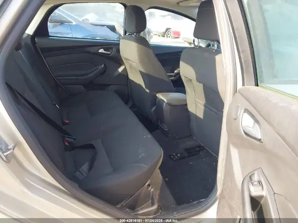 1FADP3H20JL239462 2018 FORD FOCUS - Image 8