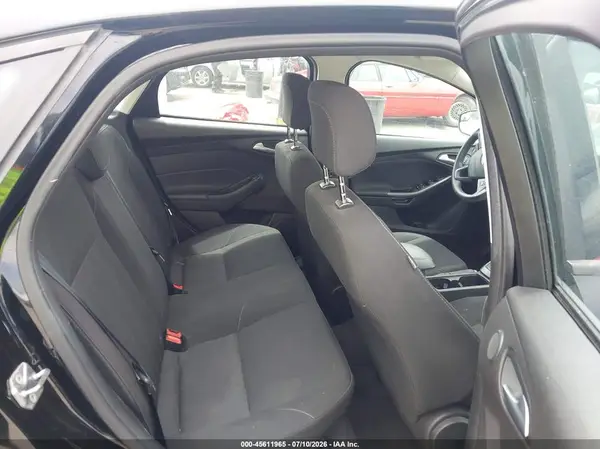 1FADP3H20JL270548 2018 FORD FOCUS - Image 8