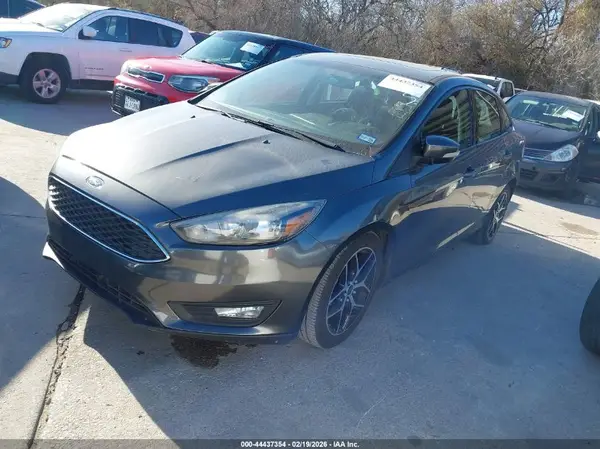 1FADP3H20JL321367 2018 FORD FOCUS - Image 2