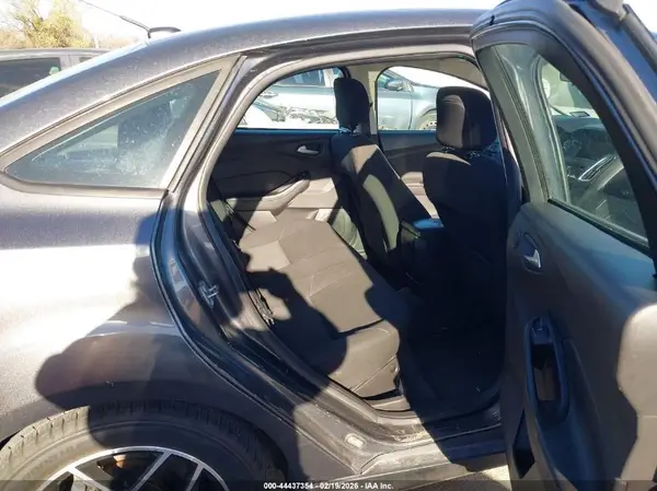 1FADP3H20JL321367 2018 FORD FOCUS - Image 8