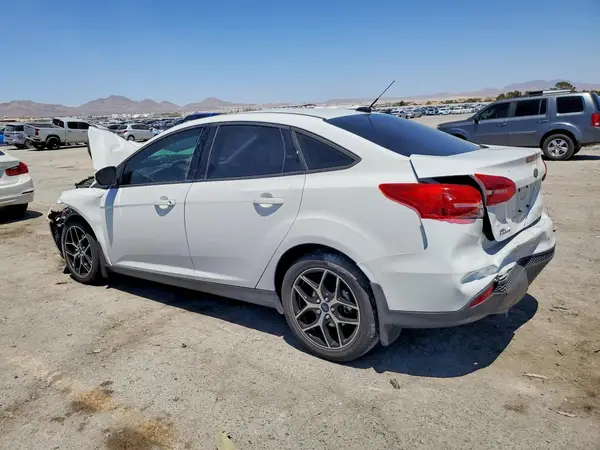 1FADP3H20JL322888 2018 FORD FOCUS - Image 2