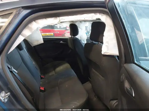 1FADP3H20JL323121 2018 FORD FOCUS - Image 8