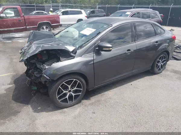 1FADP3H21HL201572 2017 FORD FOCUS - Image 2