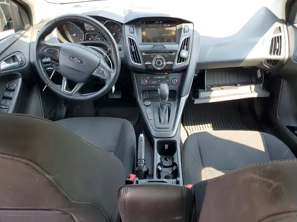 1FADP3H21HL215049 2017 FORD FOCUS - Image 8