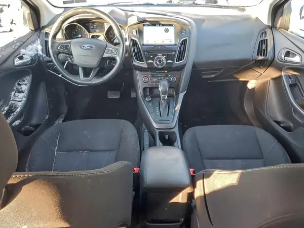 1FADP3H21HL227282 2017 FORD FOCUS - Image 8