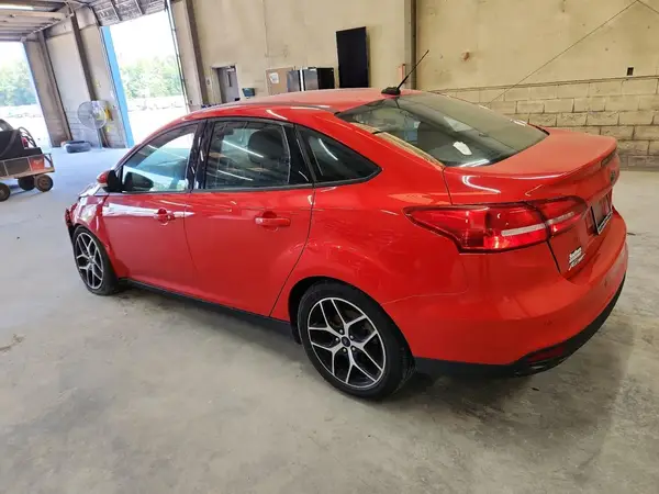 1FADP3H21HL230005 2017 FORD FOCUS - Image 2
