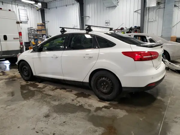 1FADP3H21HL265837 2017 FORD FOCUS - Image 2