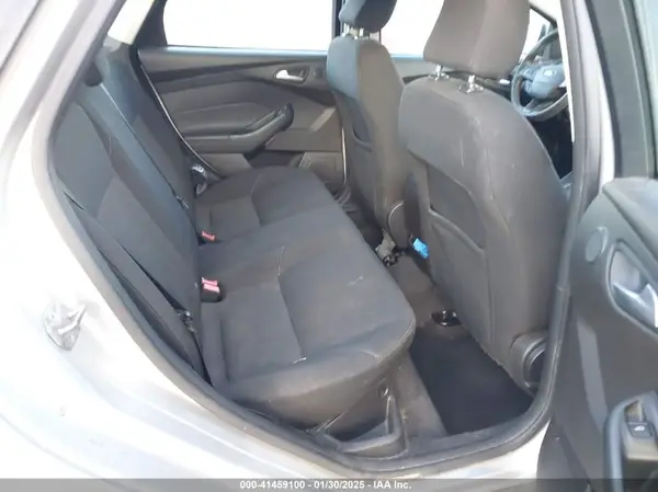 1FADP3H21HL269502 2017 FORD FOCUS - Image 8