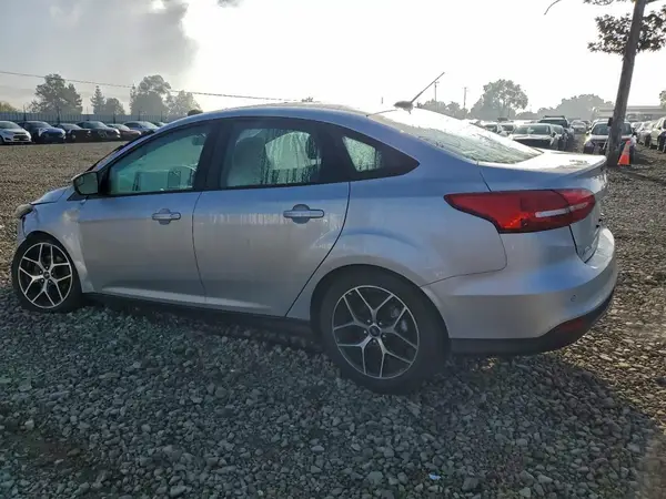 1FADP3H21HL277745 2017 FORD FOCUS - Image 2
