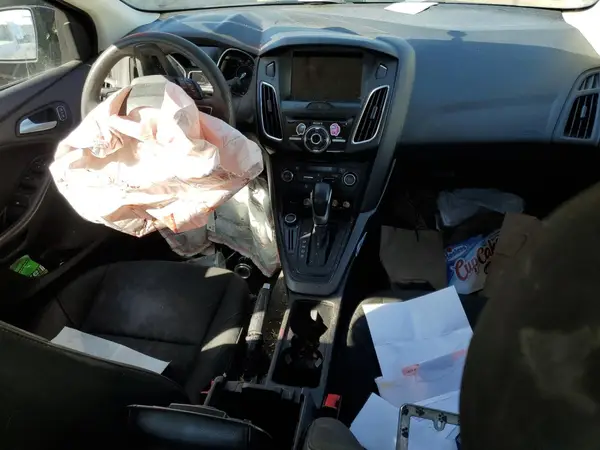 1FADP3H21HL279964 2017 FORD FOCUS - Image 8