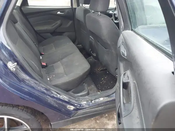 1FADP3H21HL295792 2017 FORD FOCUS - Image 8