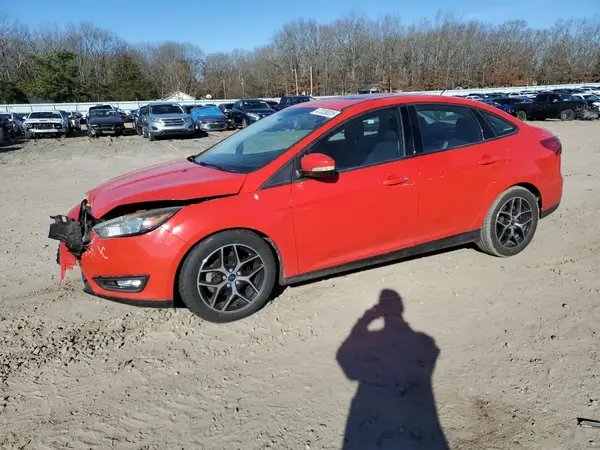 1FADP3H21HL306161 2017 FORD FOCUS - Image 1