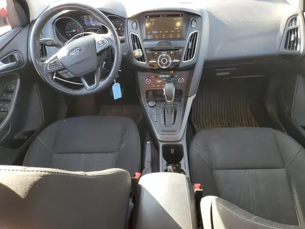1FADP3H21HL306161 2017 FORD FOCUS - Image 8