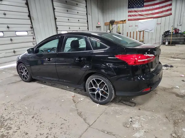 1FADP3H21HL306659 2017 FORD FOCUS - Image 2