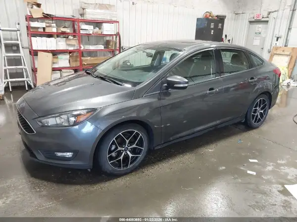 1FADP3H21HL320366 2017 FORD FOCUS - Image 2
