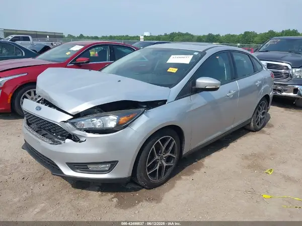 1FADP3H21HL340181 2017 FORD FOCUS - Image 2