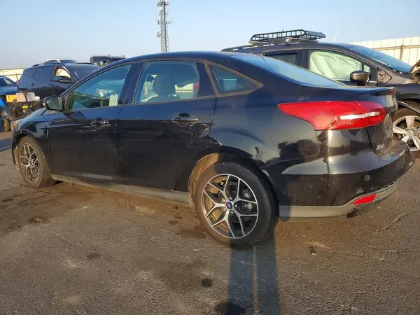 1FADP3H21JL211797 2018 FORD FOCUS - Image 2