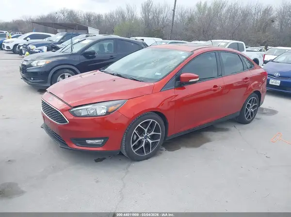 1FADP3H21JL258859 2018 FORD FOCUS - Image 2