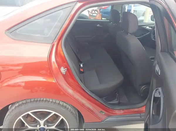 1FADP3H21JL258859 2018 FORD FOCUS - Image 8