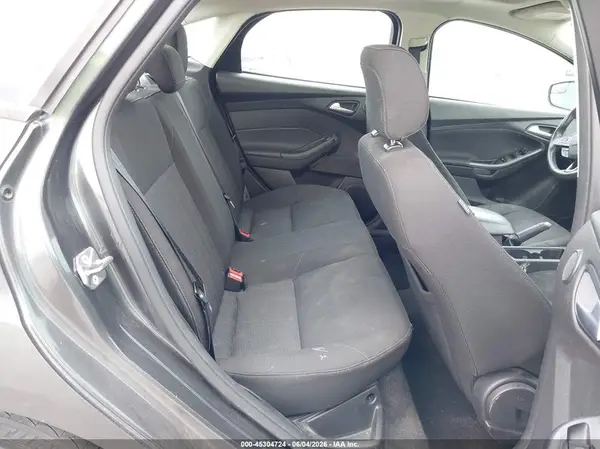 1FADP3H21JL260434 2018 FORD FOCUS - Image 8