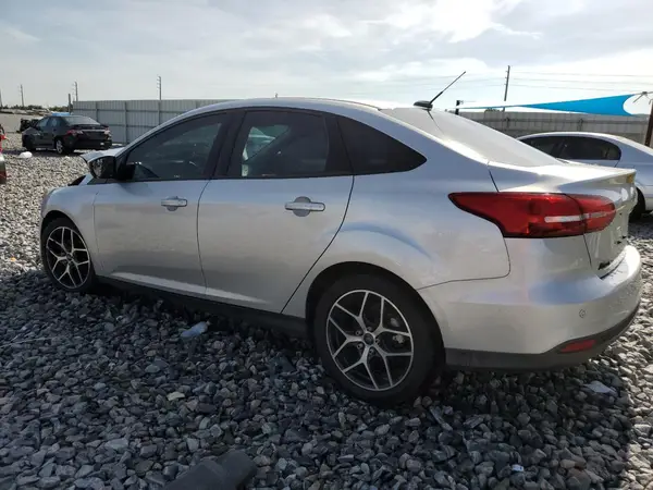1FADP3H21JL261485 2018 FORD FOCUS - Image 2