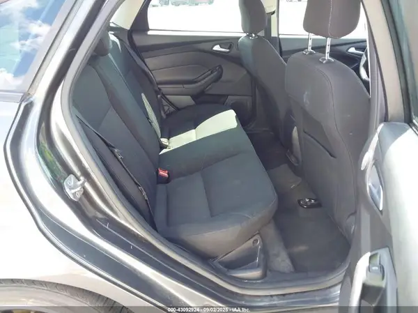 1FADP3H21JL269019 2018 FORD FOCUS - Image 8