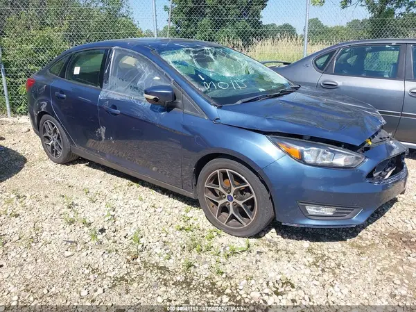 1FADP3H21JL300771 2018 FORD FOCUS - Image 1