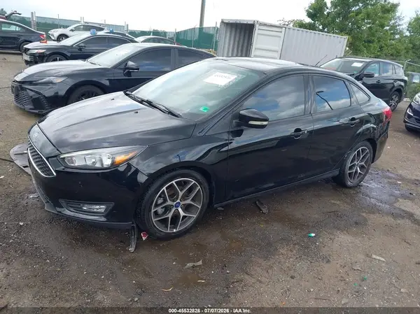 1FADP3H22HL219126 2017 FORD FOCUS - Image 2