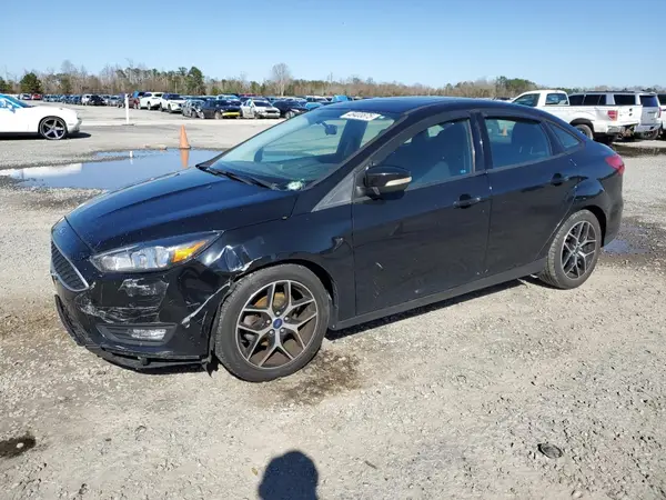 1FADP3H22HL221202 2017 FORD FOCUS - Image 1