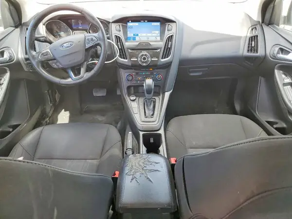 1FADP3H22HL228005 2017 FORD FOCUS - Image 8