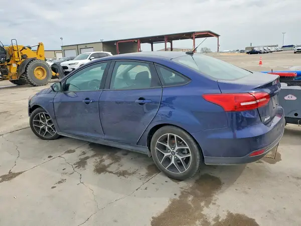 1FADP3H22HL235939 2017 FORD FOCUS - Image 2
