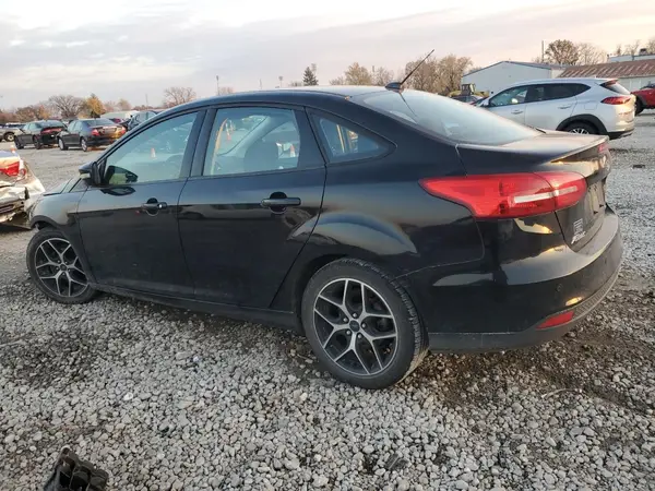 1FADP3H22HL236864 2017 FORD FOCUS - Image 2